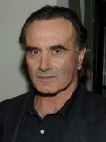 Dan Hedaya